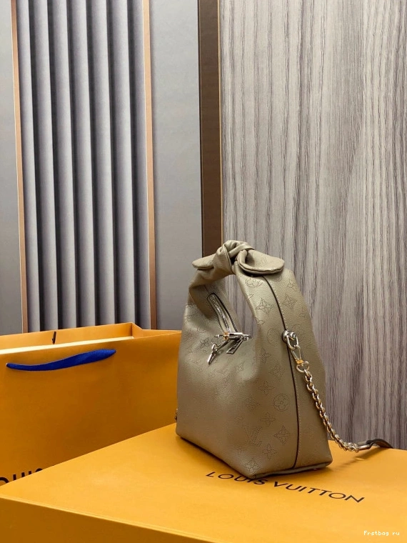 First bag ru PM VUITTON LOUIS WHY KNOT 0806